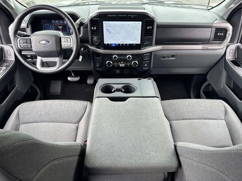 Used 2024 Ford F150 XLT RWD image 16