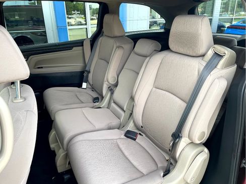 Used 2021 Honda Odyssey EX image 10