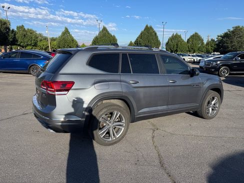 Used 2019 Volkswagen Atlas SEL R-Line AWD/4WD image 5