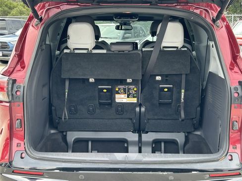 Used 2022 Toyota Sienna XSE image 14