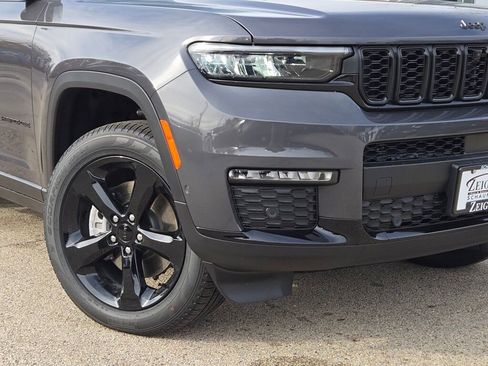New 2025 Jeep Grand Cherokee L Limited w/ Luxury Tech Group II image 3