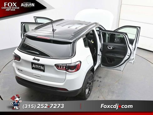 New 2026 Jeep Compass Limited image 37