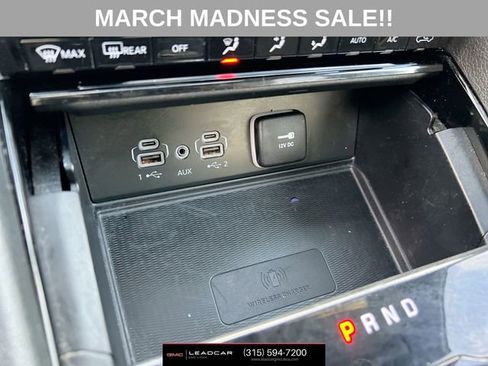 Used 2023 Jeep Grand Cherokee L Laredo image 35