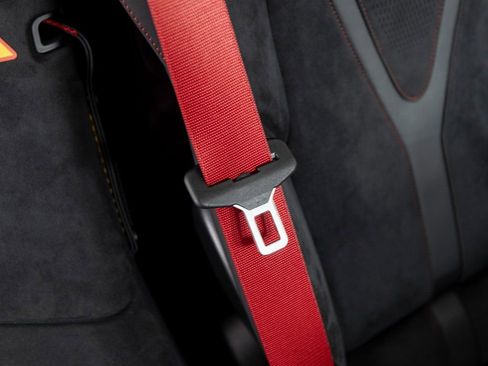 New 2024 McLaren 750S Spider image 35