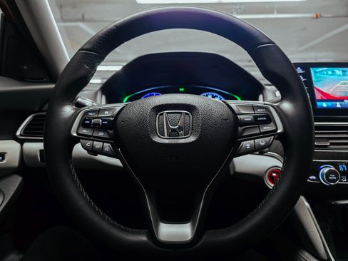 Used 2018 Honda Accord EX-L image 22
