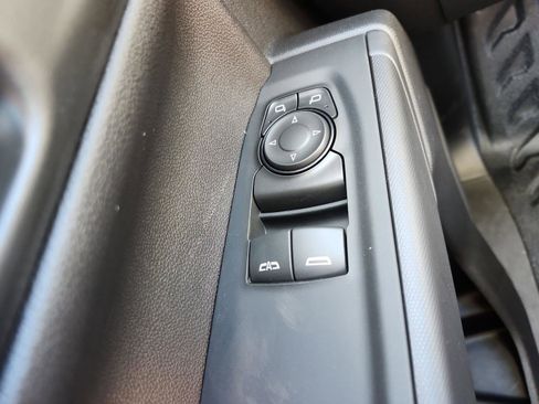 New 2026 GMC Sierra 1500 Pro w/ Pro Value Package image 14