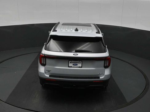 New 2026 Ford Explorer ST-Line w/ ST-Line Street Pack AWD/4WD image 25