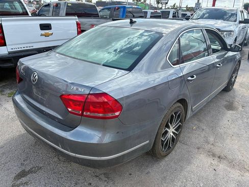 Used 2015 Volkswagen Passat 1.8T SE FWD image 4