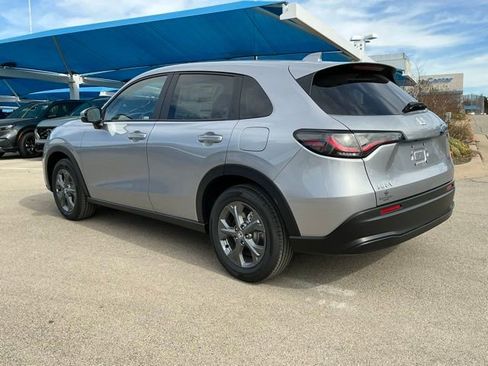 New 2026 Honda HR-V LX image 4