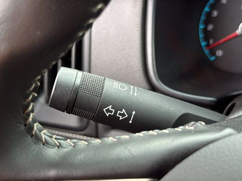 Used 2019 GMC Canyon Denali image 15