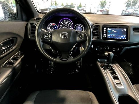 Used 2022 Honda HR-V Sport image 5