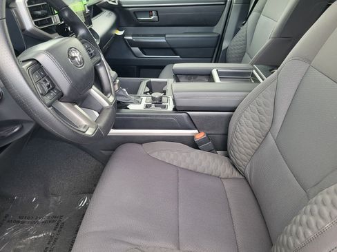 New 2026 Toyota Tundra SR5 w/ SR5 Convenience Package AWD/4WD image 8