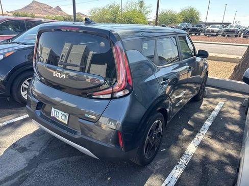Certified 2023 Kia Soul EX FWD image 6