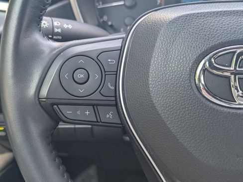 Used 2025 Toyota Corolla SE FWD image 21