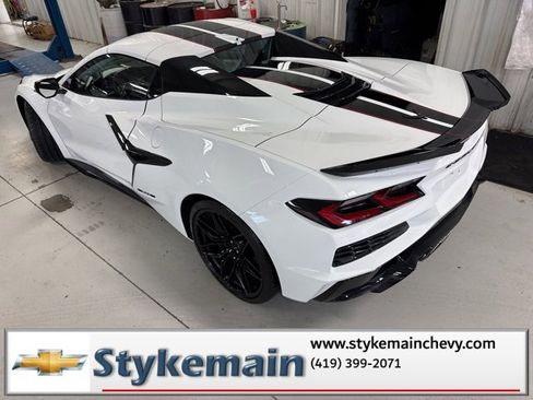 New 2026 Chevrolet Corvette Z06 w/ Battery Protection Package image 14