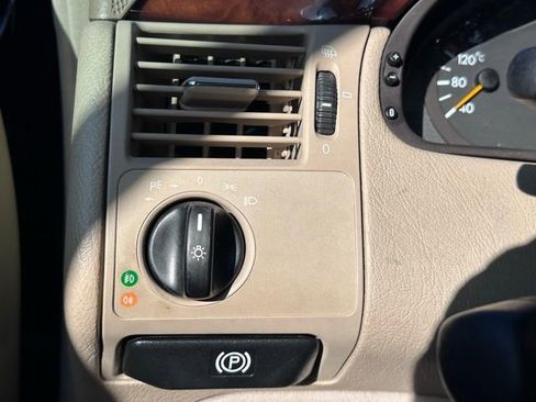 Used 1999 Mercedes-Benz E 320 E 320 image 14