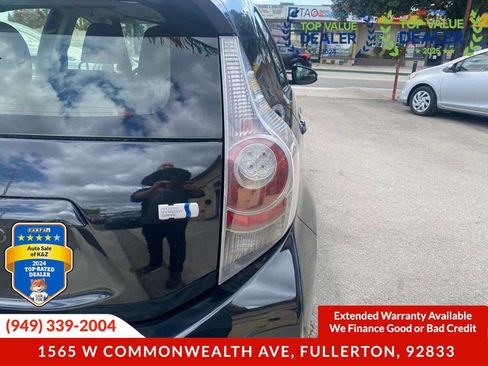 Used 2012 Toyota Prius C Two FWD image 17