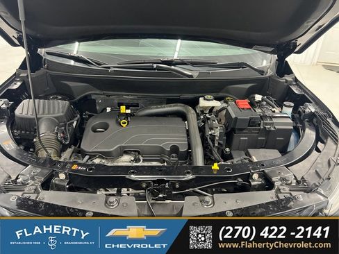 Used 2025 Chevrolet Equinox RS w/ Safety and Technology Package AWD/4WD image 17