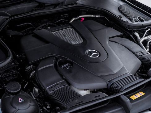 Used 2019 Mercedes-Benz E 450 4MATIC Cabriolet image 32