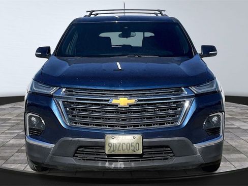 Used 2023 Chevrolet Traverse LT image 4
