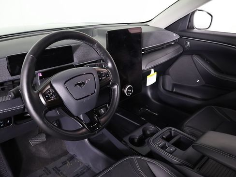 Used 2025 Ford Mustang Mach-E Premium AWD/4WD image 27