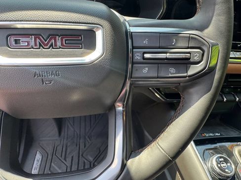 Used 2023 GMC Canyon AT4 w/ AT4 Premium Package AWD/4WD image 25