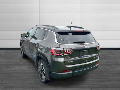 Used 2022 Jeep Compass Limited w/ Sun and Sound Group AWD/4WD image 4