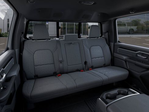 New 2026 RAM 1500 Big Horn AWD/4WD image 40