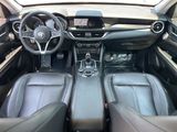 Used 2019 Alfa Romeo Stelvio AWD image 4