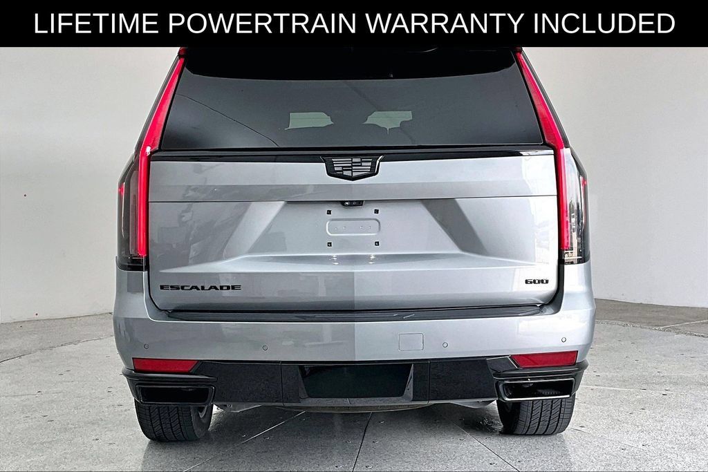 Used 2024 Cadillac Escalade Sport Platinum RWD image 5