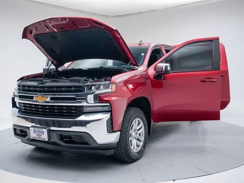 Used 2021 Chevrolet Silverado 1500 LT image 17