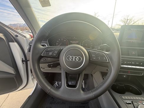 Used 2019 Audi A4 2.0T Premium image 14