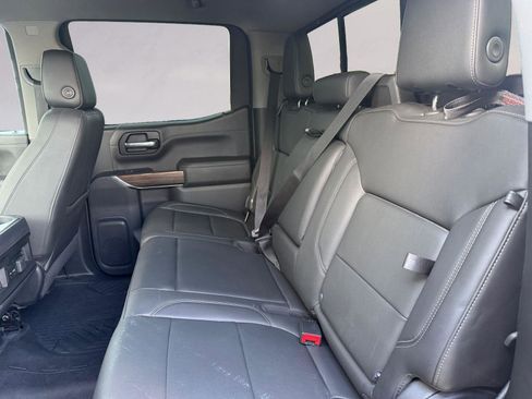 Used 2020 Chevrolet Silverado 1500 RST w/ Texas Edition AWD/4WD image 13