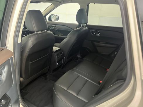 Used 2021 Nissan Rogue SL w/ Premium Package AWD/4WD image 24