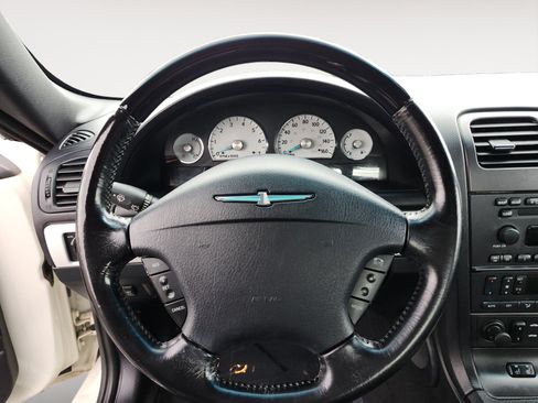 Used 2003 Ford Thunderbird RWD image 12