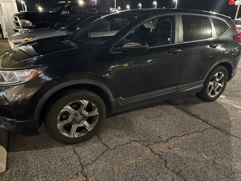 Used 2017 Honda CR-V EX image 2