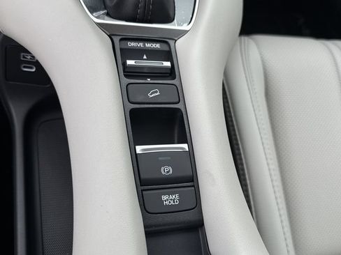 New 2027 Honda HR-V EX-L image 31