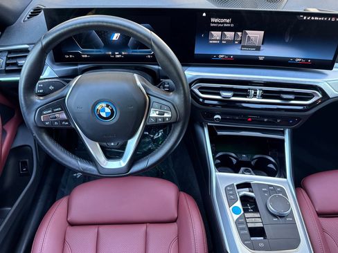 Used 2023 BMW i4 eDrive35 w/ Premium Package RWD image 18