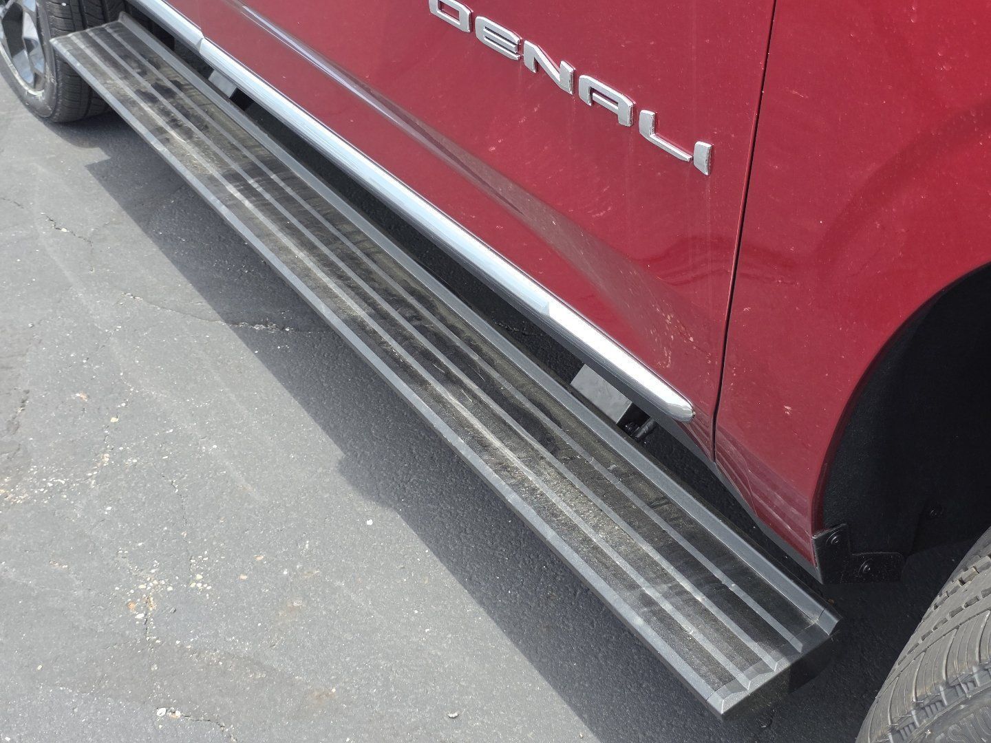 New 2026 GMC Yukon Denali w/ Denali Reserve Package AWD/4WD image 22