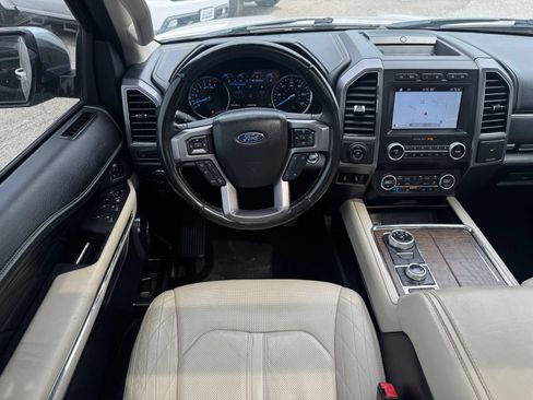 Used 2019 Ford Expedition Platinum AWD/4WD image 28