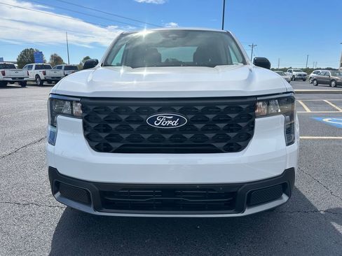 New 2025 Ford Maverick XLT w/ XLT Luxury Package image 3