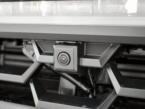 New 2025 Toyota Tacoma Trailhunter image 6