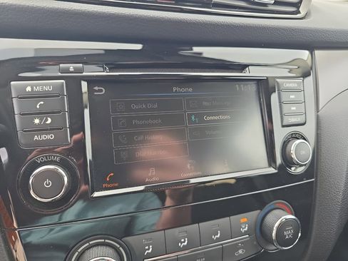 Used 2022 Nissan Rogue Sport S image 20