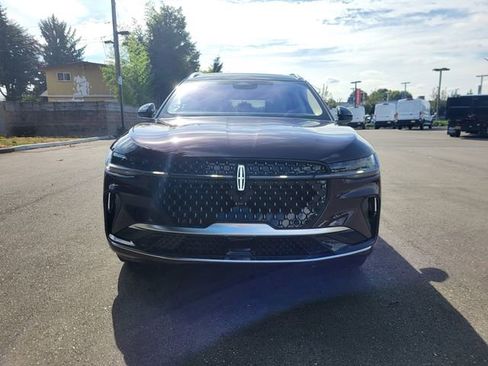 New 2025 Lincoln Nautilus Black Label image 10