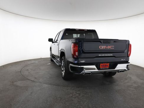 Used 2024 GMC Sierra 1500 SLT w/ SLT Premium Plus Package AWD/4WD image 10