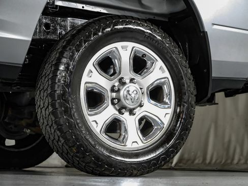 Used 2023 RAM 3500 Big Horn AWD/4WD image 51