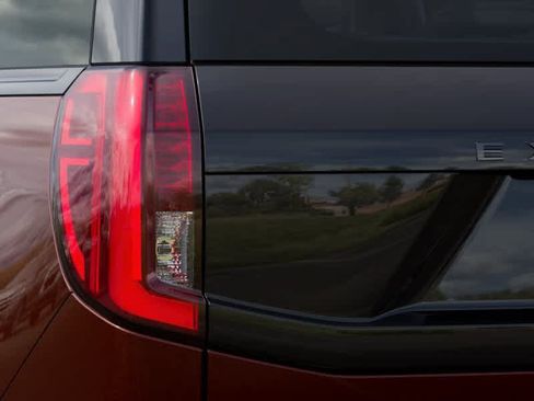 New 2027 Ford Expedition Platinum w/ Stealth Appearance Package AWD/4WD image 21