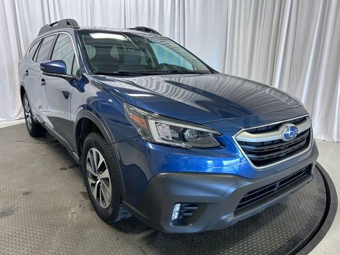 Used 2022 Subaru Outback Premium image 22