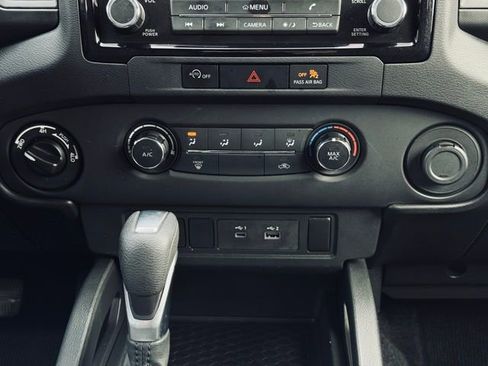 Used 2024 Nissan Frontier S image 29