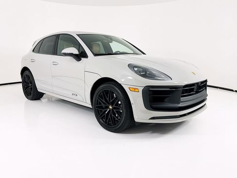 Certified 2026 Porsche Macan GTS AWD/4WD image 7
